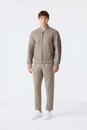  Taupe-Black C12