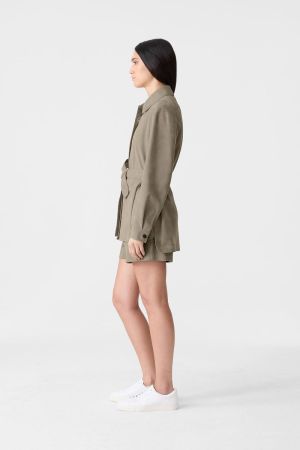  Taupe C0215